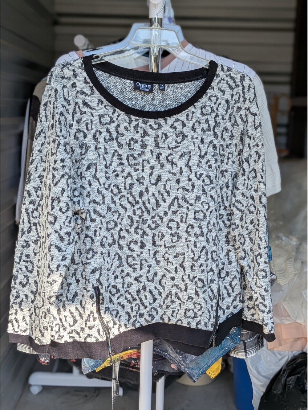 Gray leopard print zip-front jacket